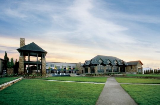 Stratus Winery